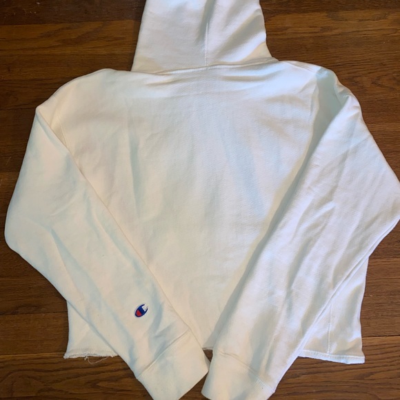 Champion Reverse Weave Sweatshirt - Picture 2 of 2